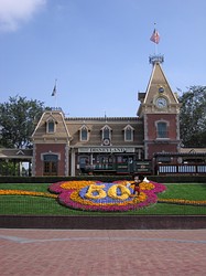 DisneyLand2005.jpg